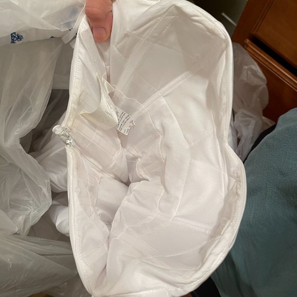 Wtoo beautiful White Gown size 2 extra long Debutante/Wedding/Quinceañera - Picture 9 of 13